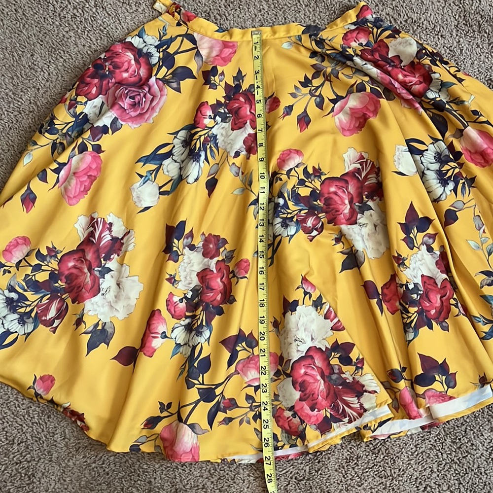ModCloth Skirt - Picture 4 of 6